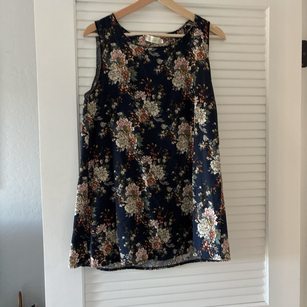 Floral Sleeveless Top - Black